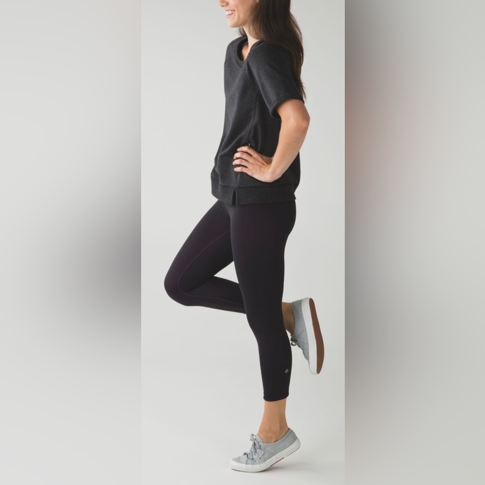 Lululemon Wunder Under Crop III (Reversible) Black / Ultra Violet